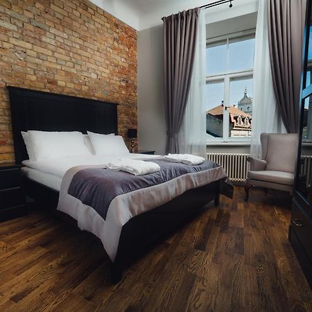 Sherlock Apartments รีกา ภายนอก รูปภาพ