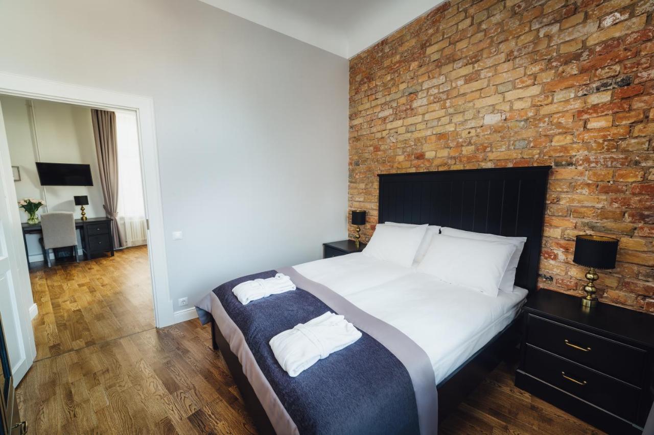 Sherlock Apartments รีกา ภายนอก รูปภาพ