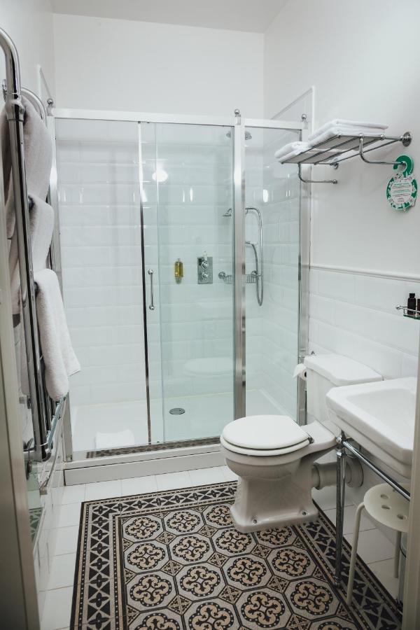 Sherlock Apartments รีกา ภายนอก รูปภาพ