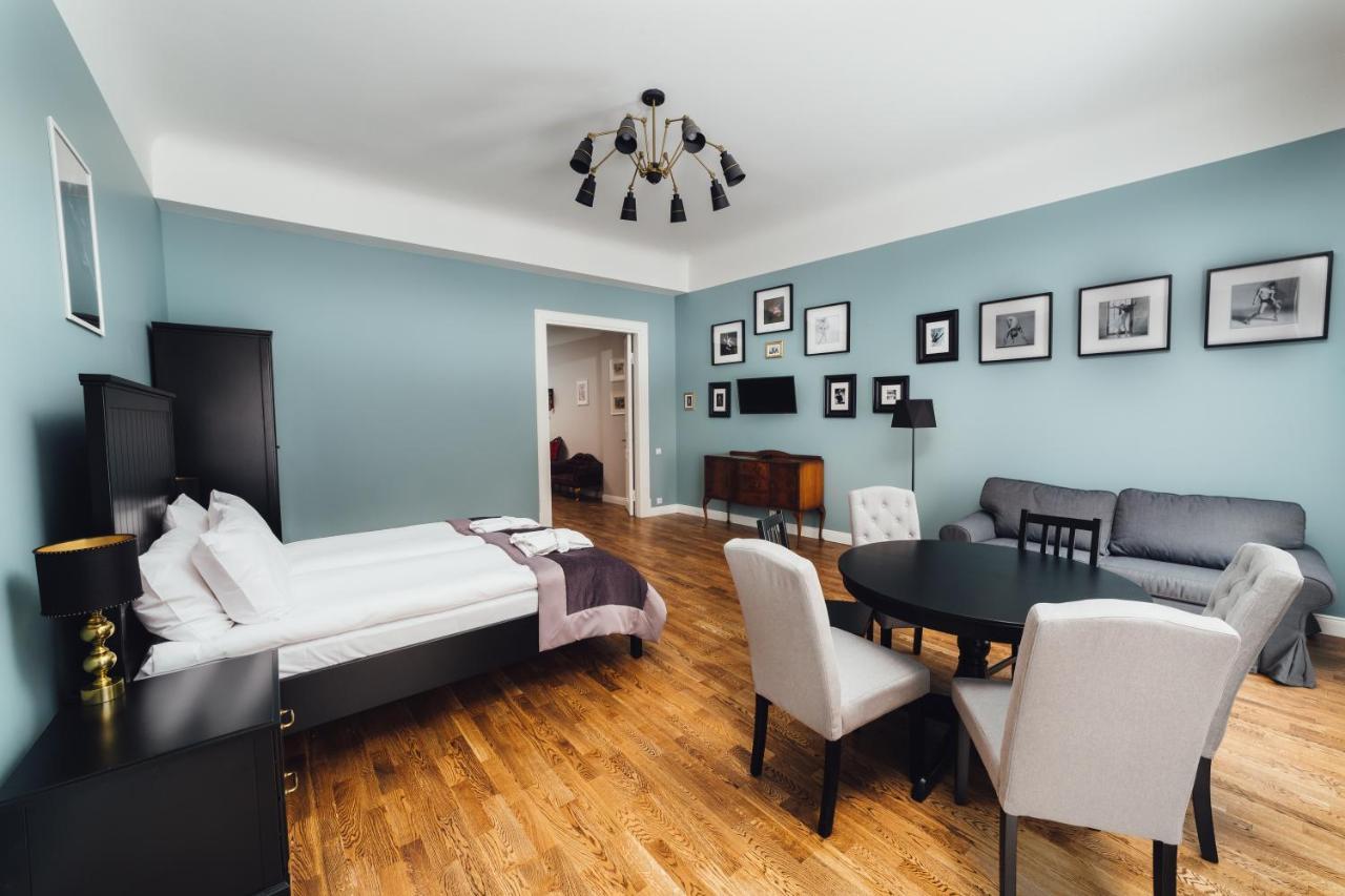 Sherlock Apartments รีกา ภายนอก รูปภาพ