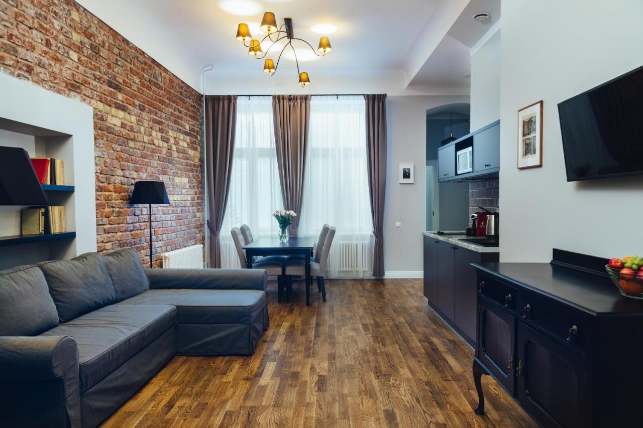 Sherlock Apartments รีกา ภายนอก รูปภาพ
